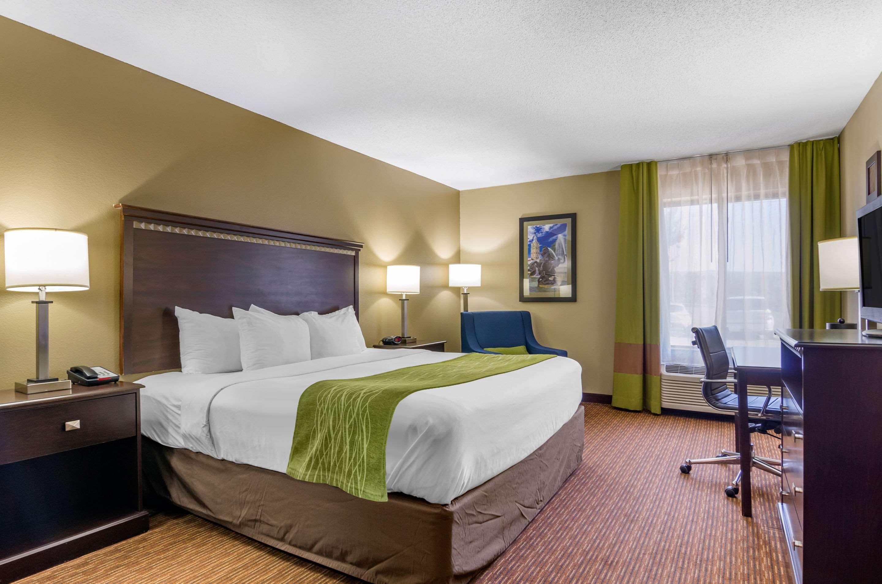 Hotel Comfort & Kansas - Northeast